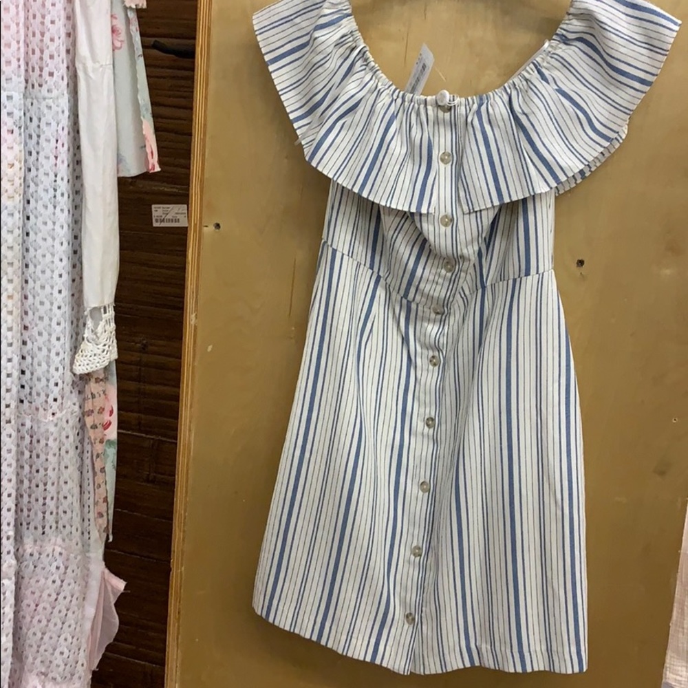 🌻4 for $25🌻 WAYF dress